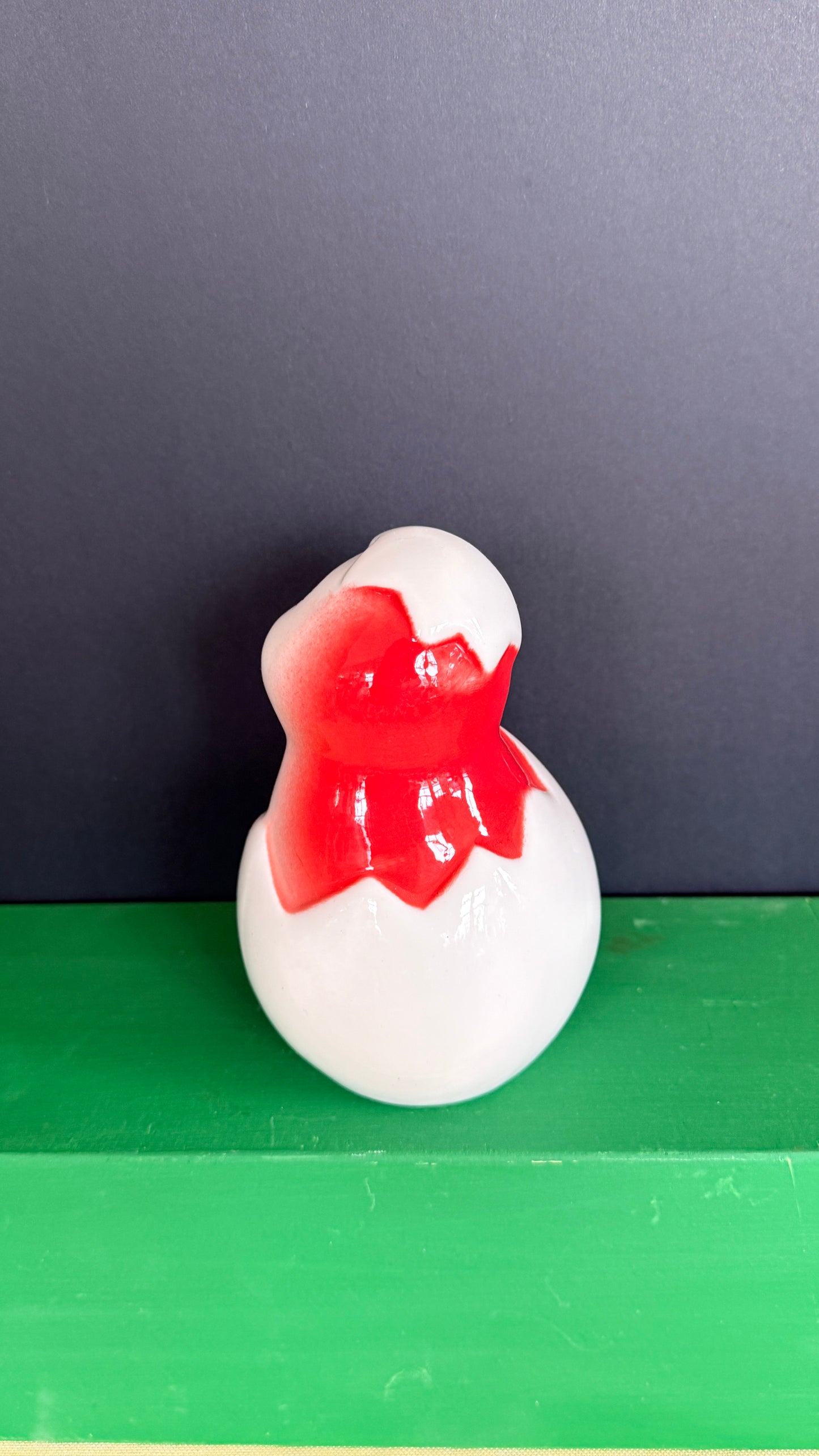 Spritz Cracked Egg Chick