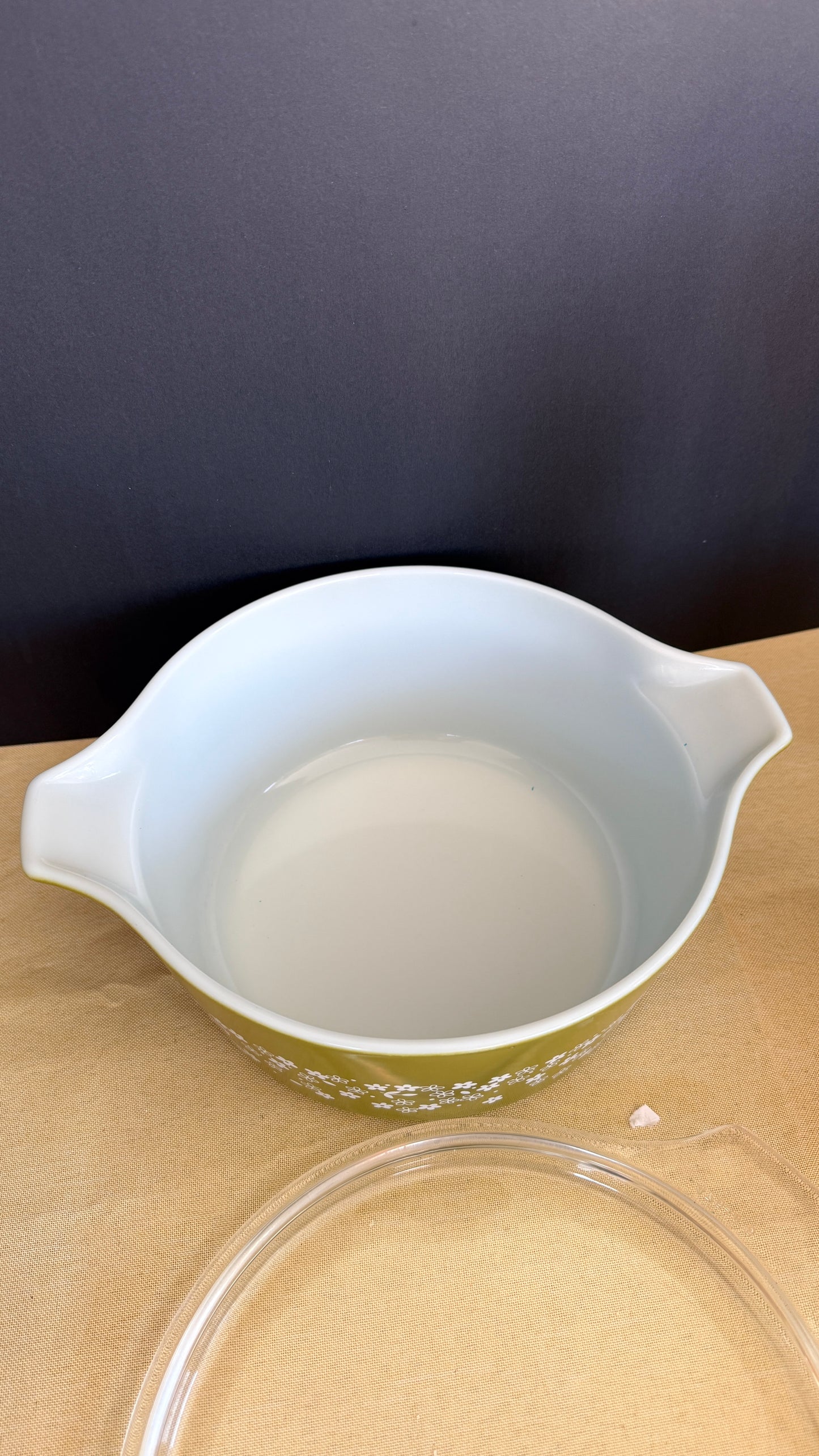 PYREX Spring Blossom 475-B Casserole Dish