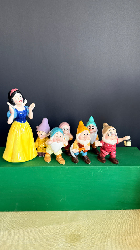 Snow White & the dwarfs Figurines