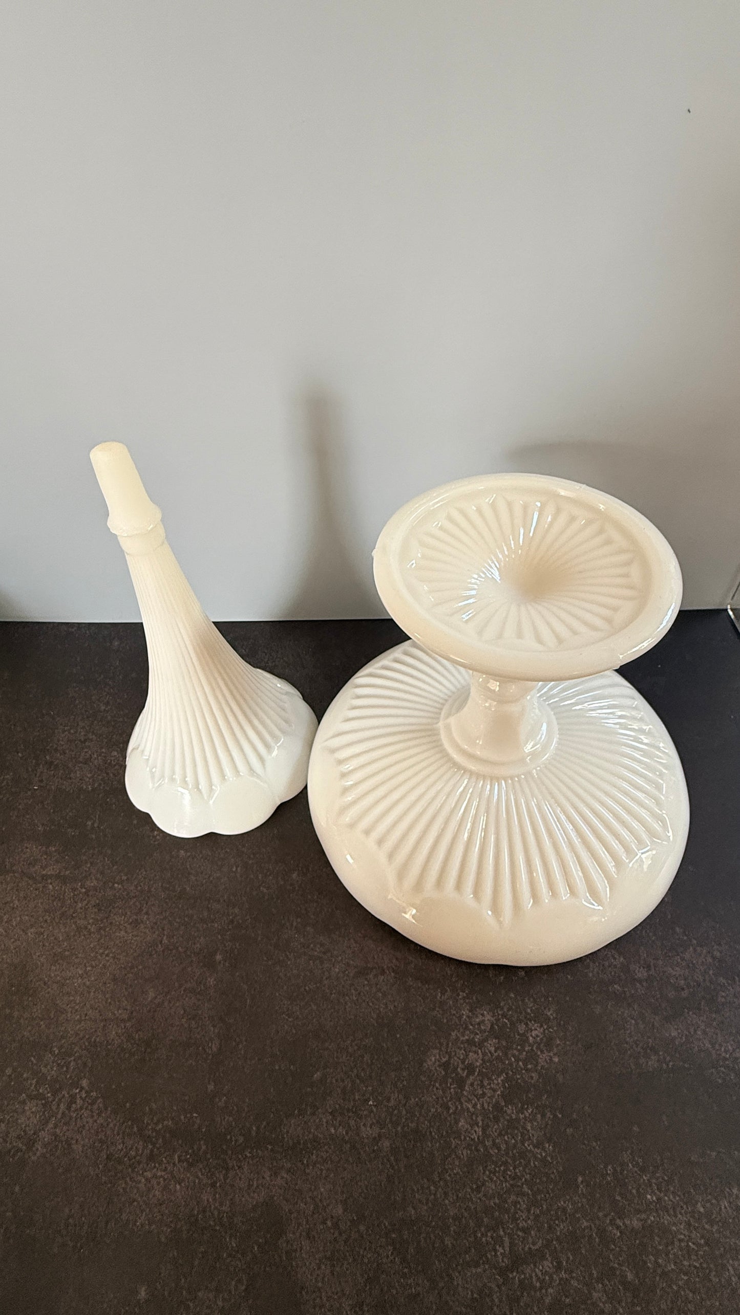 Portieux Vallerythal Ivory Milk Glass Epergne