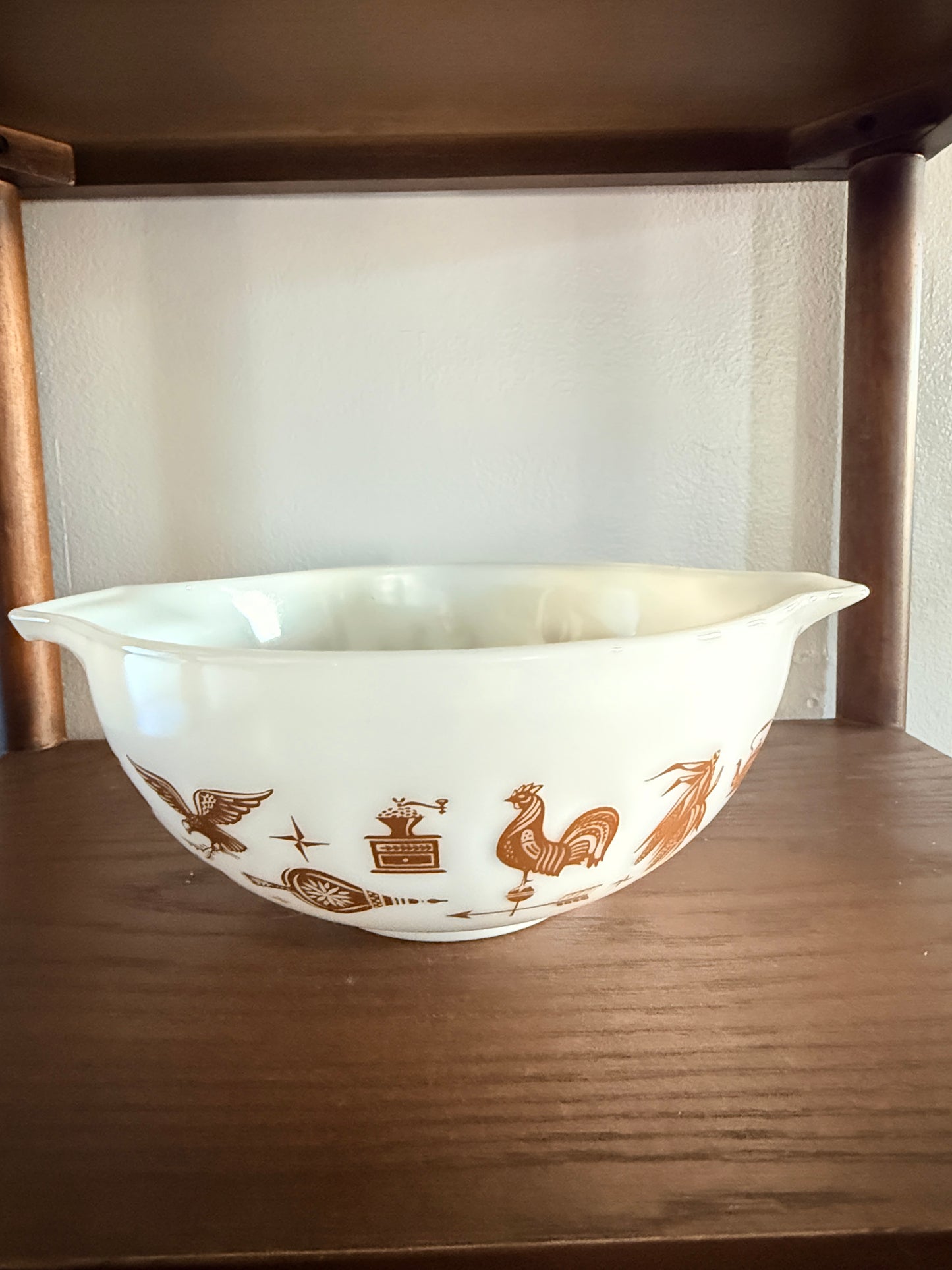 PYREX Americana Cinderella 443 Bowl